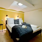 Standard Apartment By Hi5- Apartment In Central