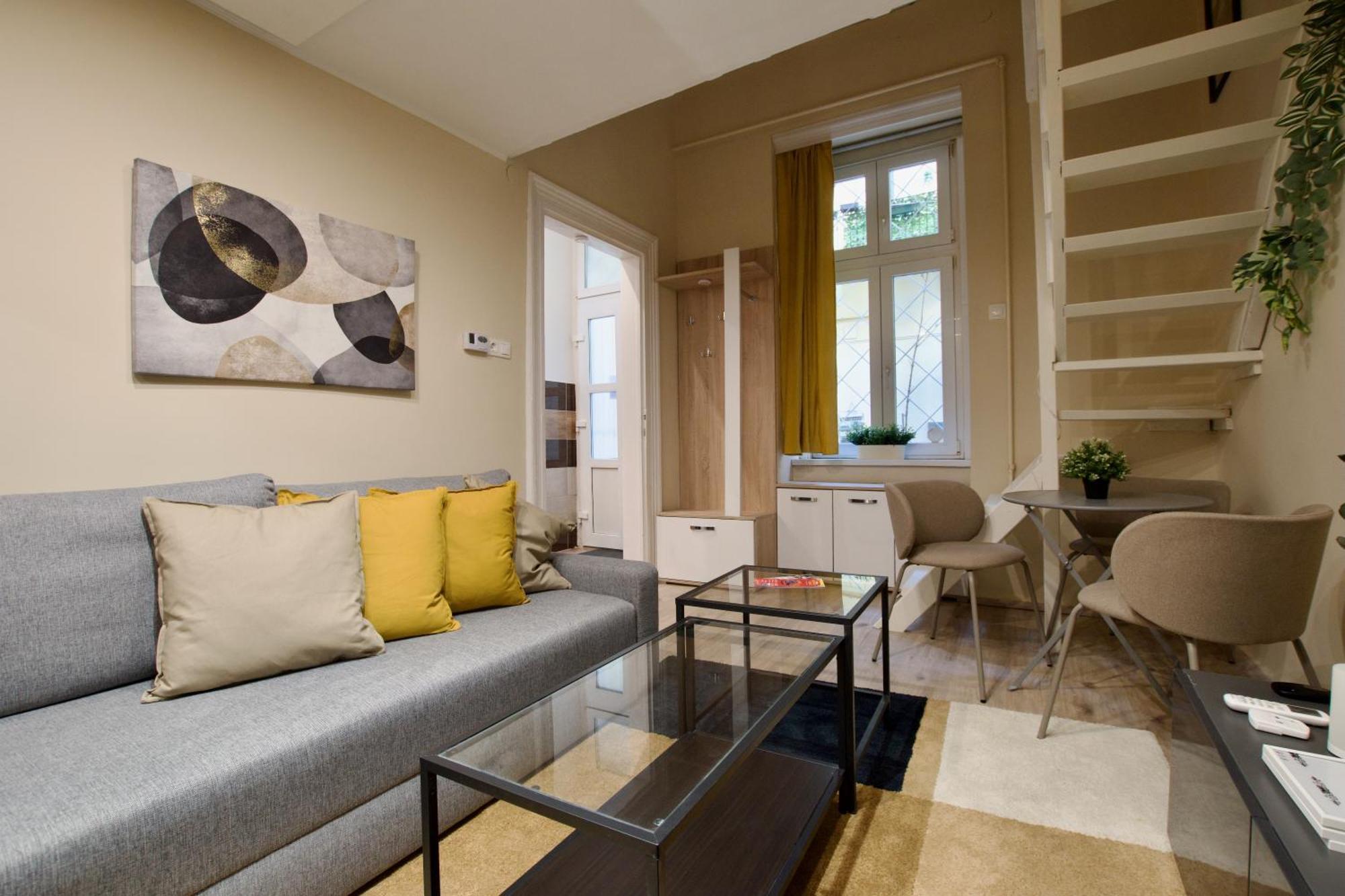 Standard By Hi5- In Apartment Budapest